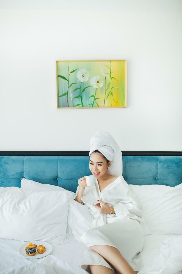 อดาลีน โฮเต็ล แอนด์ สวีท Hotel ดานัง ภายนอก รูปภาพ