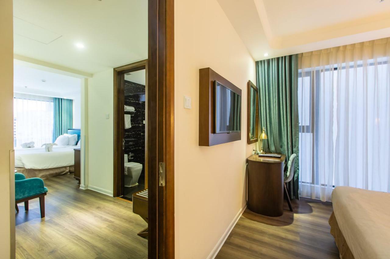 อดาลีน โฮเต็ล แอนด์ สวีท Hotel ดานัง ภายนอก รูปภาพ