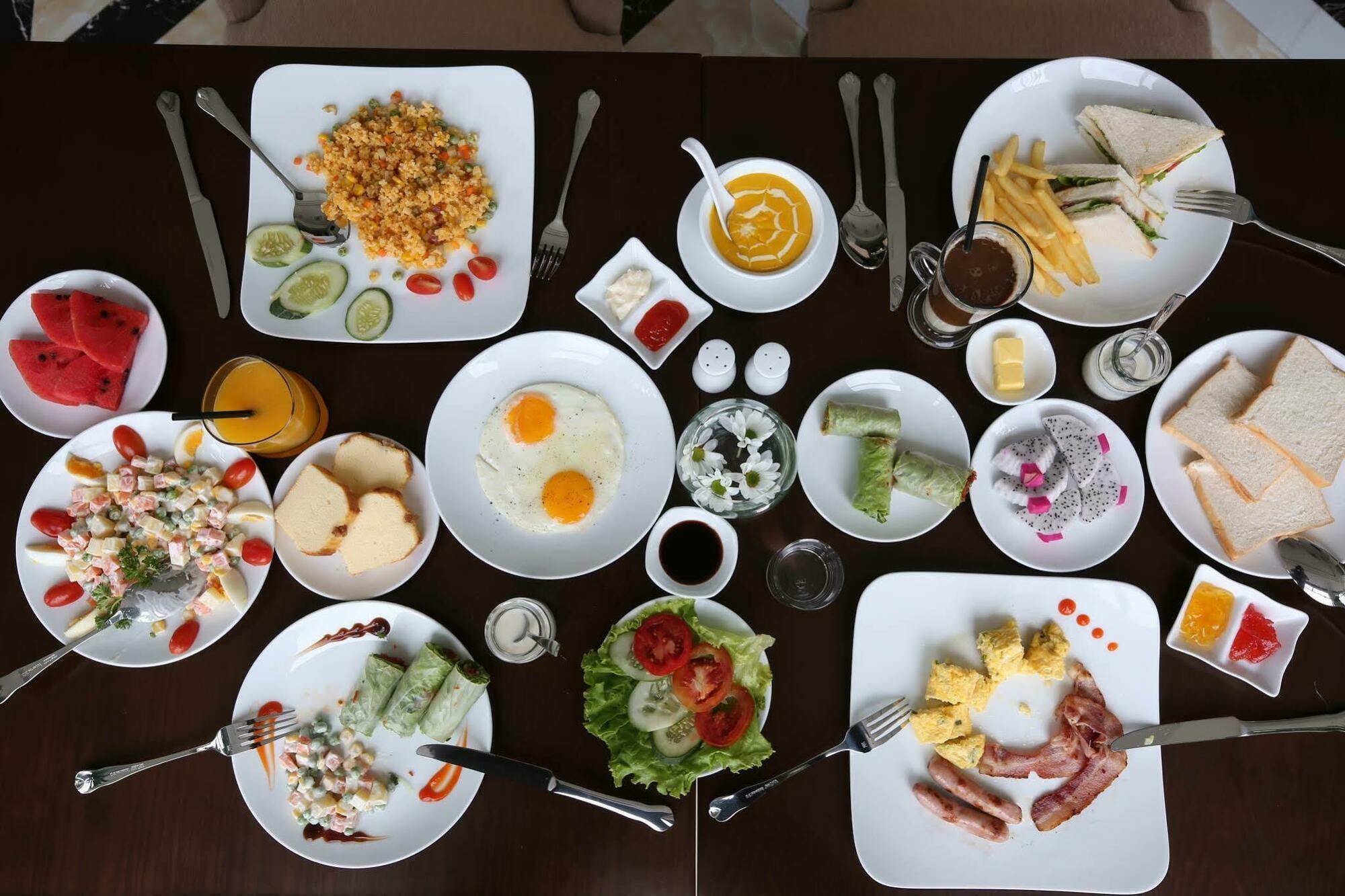 อดาลีน โฮเต็ล แอนด์ สวีท Hotel ดานัง ภายนอก รูปภาพ